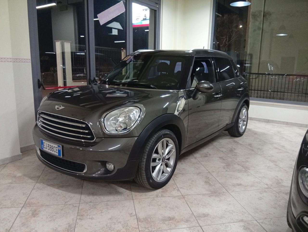 Mini Cooper D Countryman 2.0 d 4x4 110 cv Automatica