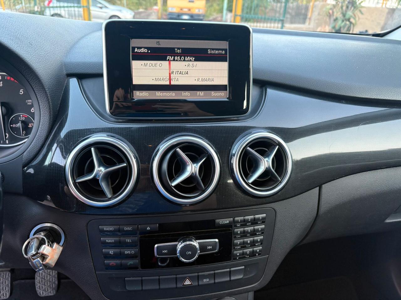 MERCEDES BENZ A 160 CDI - 2013
