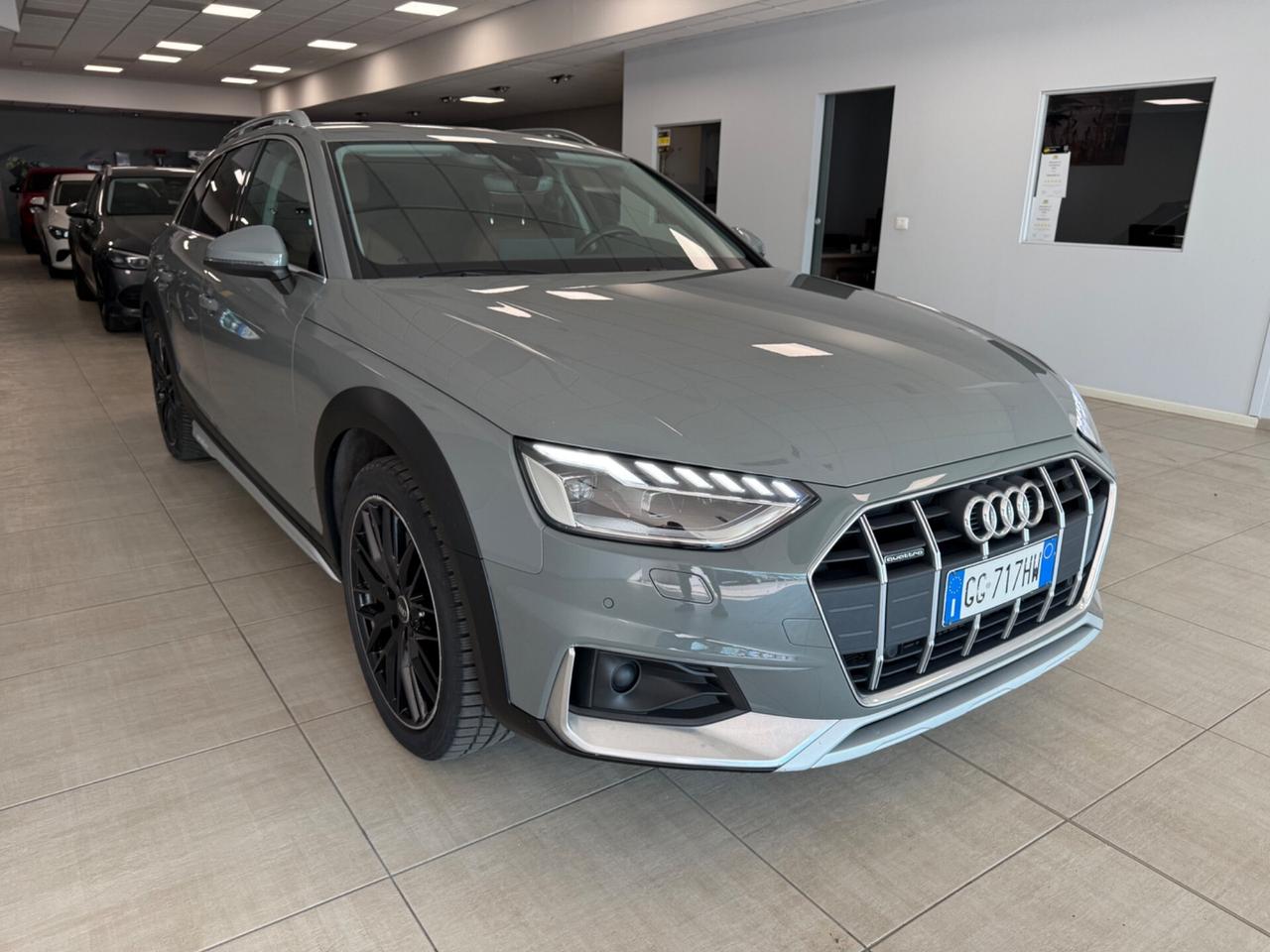 Audi A4 allroad 40 TDI 204 CV S tronic Identity Contrast