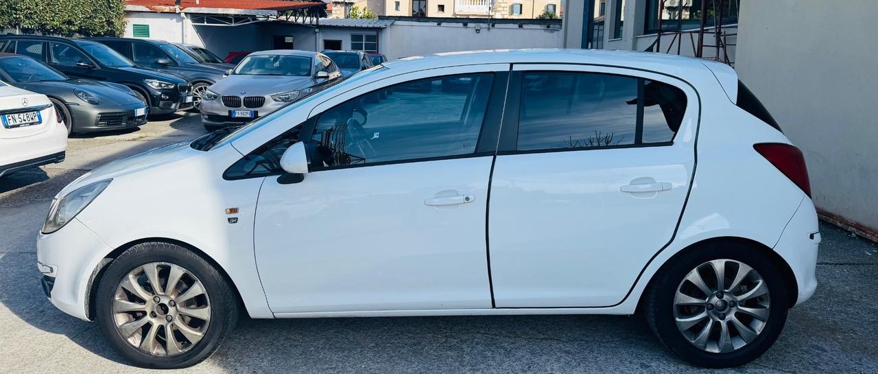 Opel Corsa 1.2 5 porte ok neopatentati