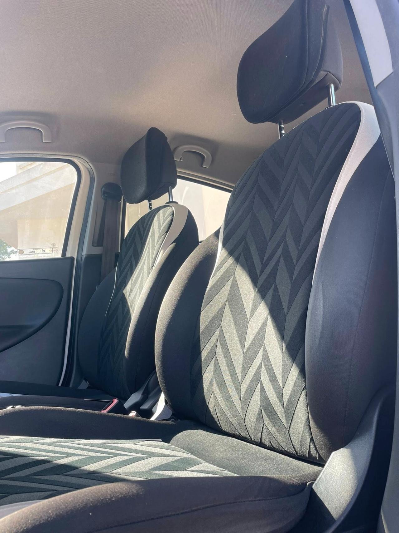 Lancia Ypsilon 1.2 69 CV 5 porte Gold