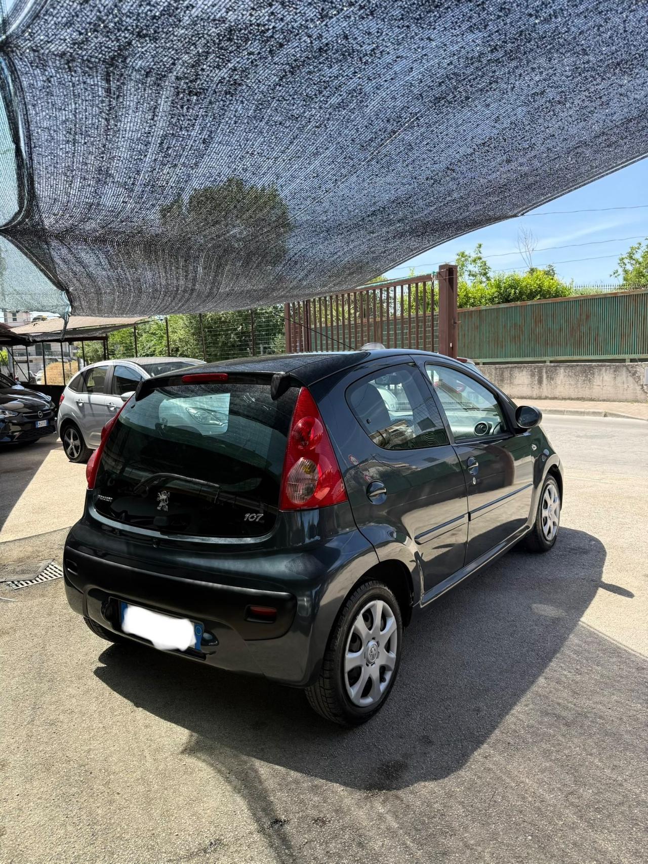 Peugeot 107 1.0 benzina unico proprietario del nord Italia
