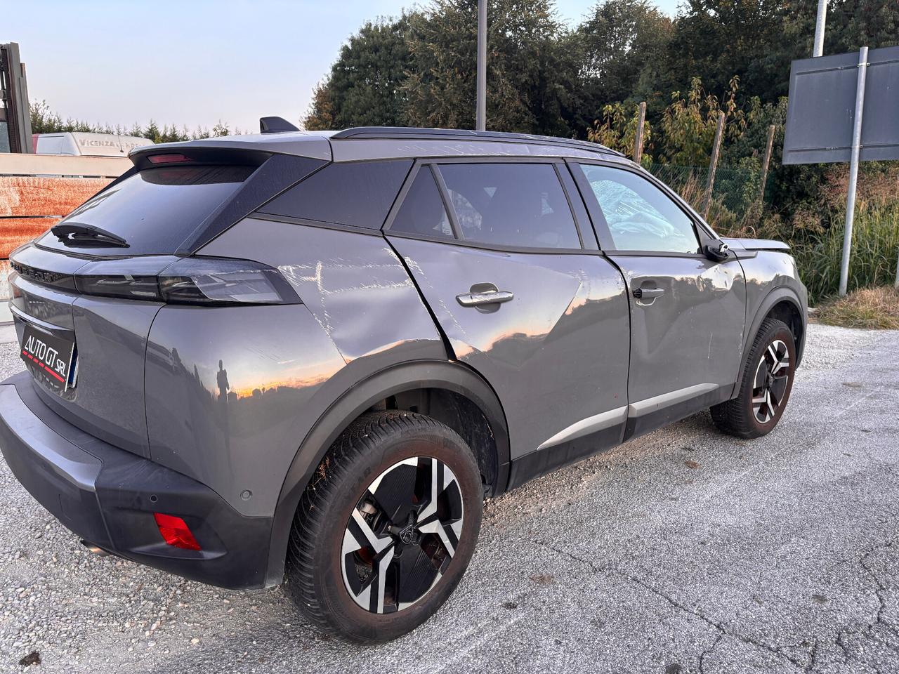 Peugeot 2008 PureTech 100 S&S Allure