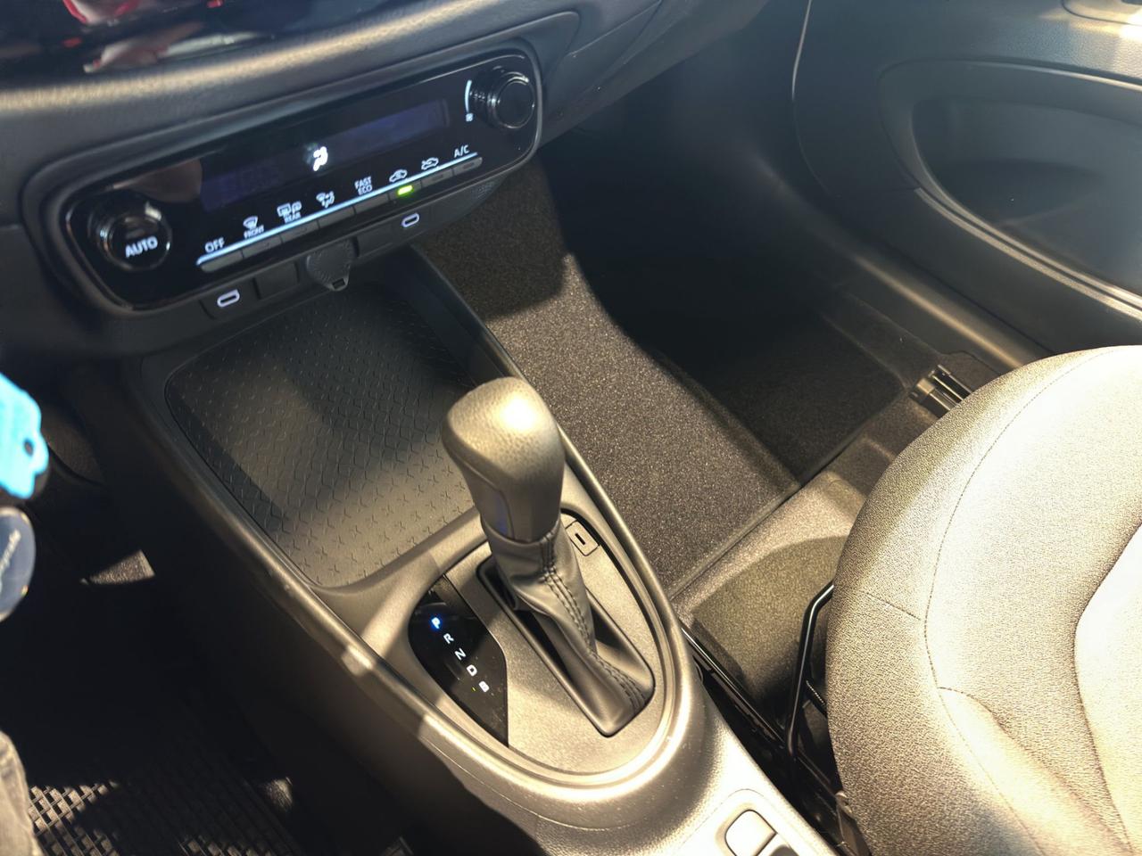 Toyota Aygo X 1.5 hybrid e-cvt