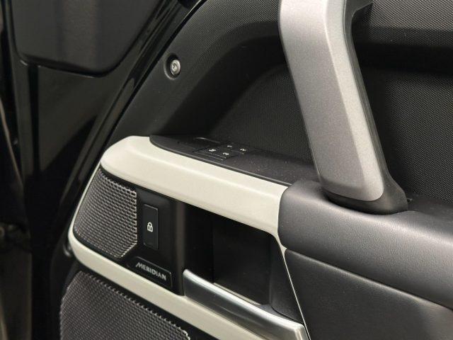 LAND ROVER Defender 110 3.0D I6 200 CV AWD Auto X-Dynamic SE AUTOCARRO
