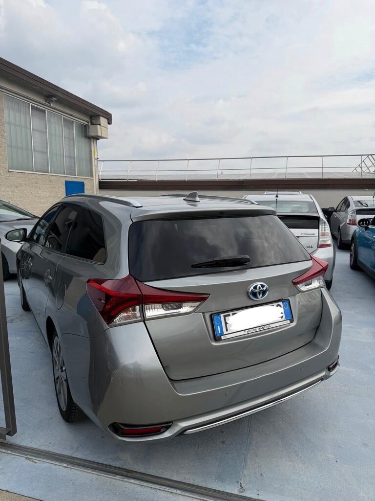Toyota Auris Touring Sports 1.8 Hybrid Lounge