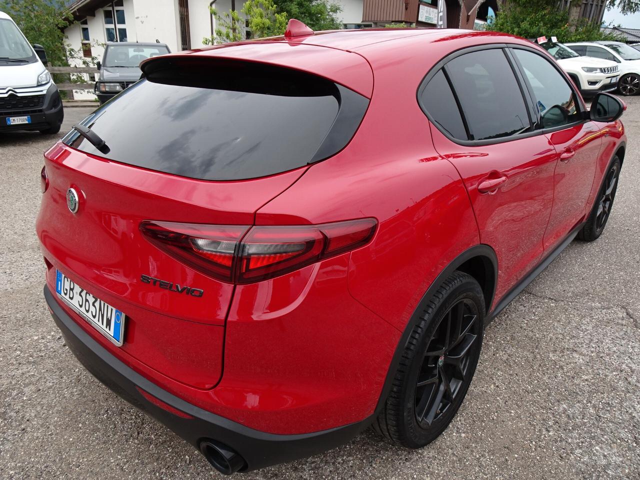Alfa Romeo Stelvio 2.2 Turbodiesel 190 CV AT8 RWD Sprint