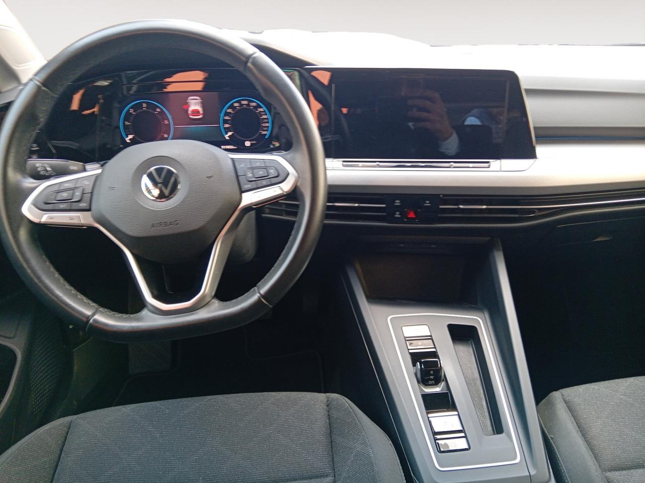 Volkswagen Golf 2.0 tdi Life 115cv dsg