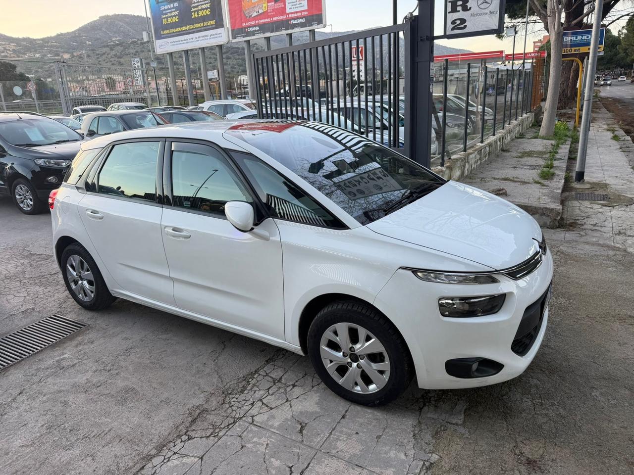 Citroen C4 Picasso 1.6 e-HDi 115 Exclusive