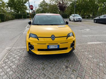 Renault 5 E-Tech Electric 5 E-Tech Electric 150 CV Comfort Range AC 11 Iconic Cinq