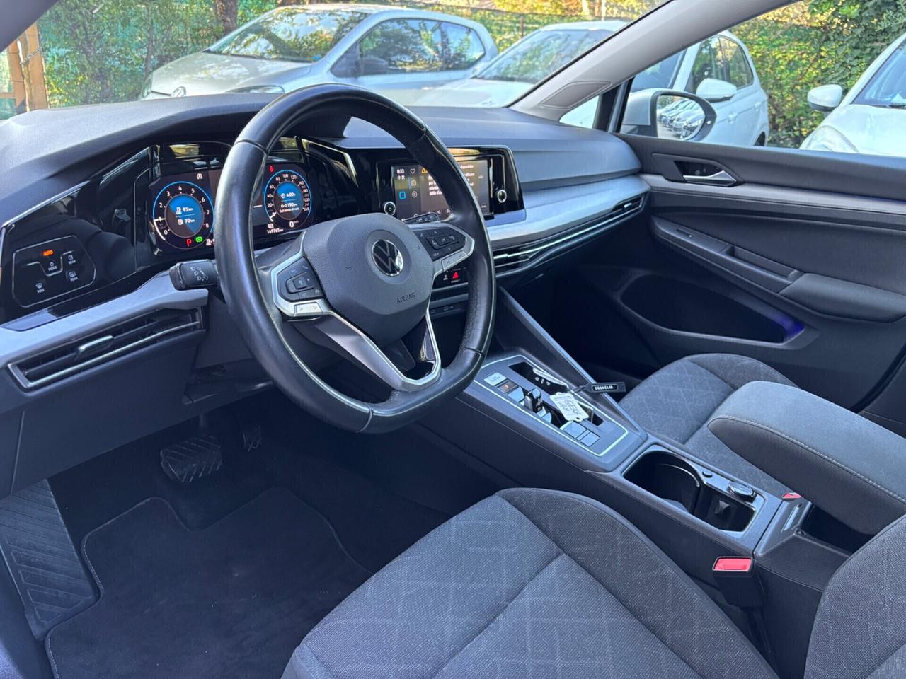 Volkswagen Golf 1.5 TGI METANO DSG Life OK Neopatentati