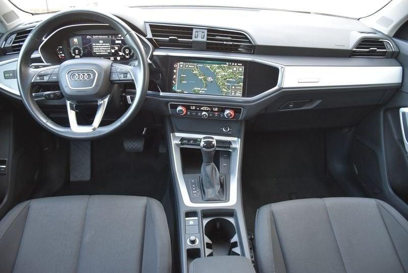 Audi Q3 SPB 45 TFSI e S tronic Business Plus