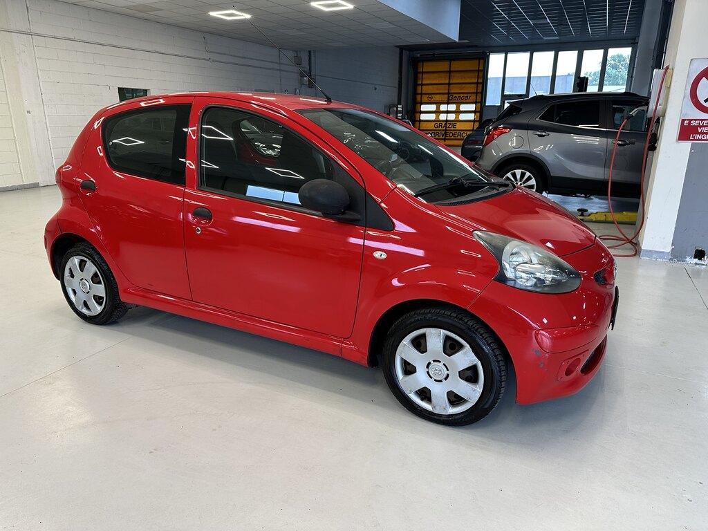 Toyota Aygo 5 Porte 1.0 VVT-i Sol