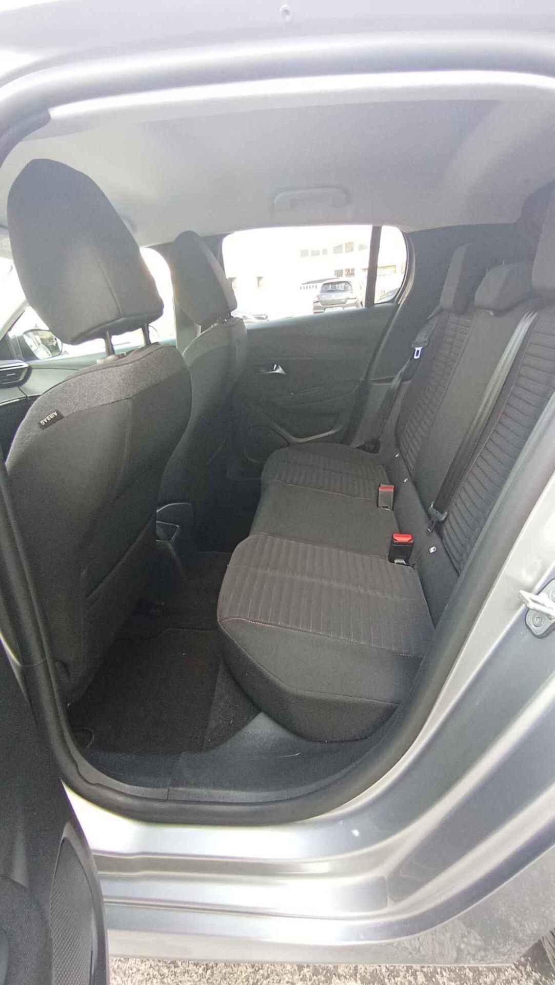 PEUGEOT 208 1.2 BZ - OK NEOPATENTATI