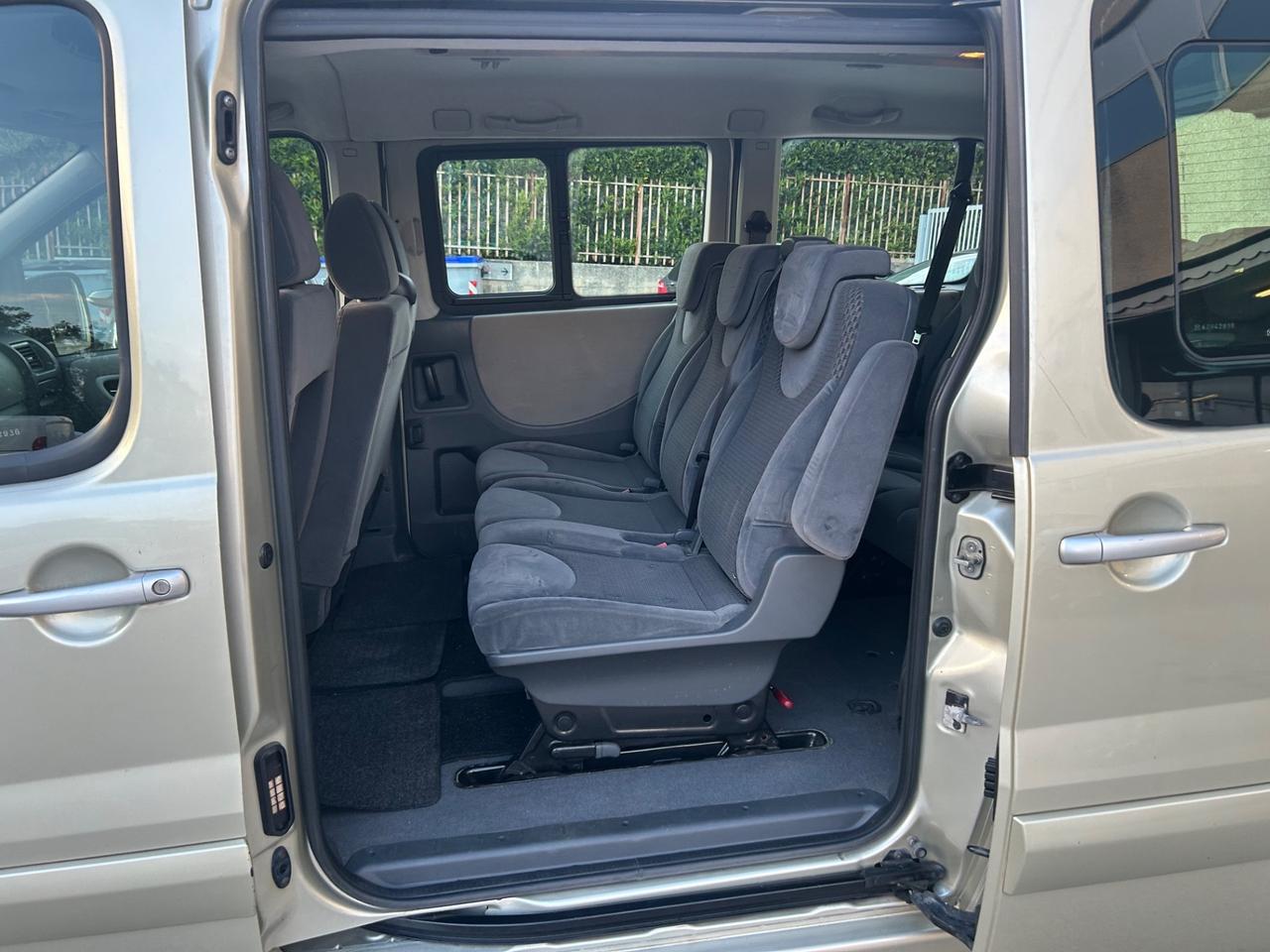 Citroen Jumpy 2.0 HDi/120 9 Posti Gancio Traino