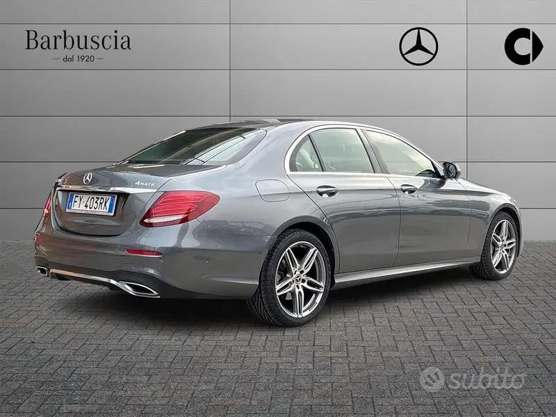 Mercedes-Benz Classe E - W213 Berlina - E 220...