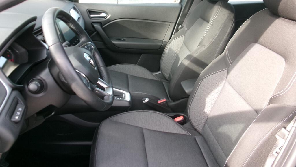 Renault Captur 1.6 Hybrid Equilibre E-Tech Auto