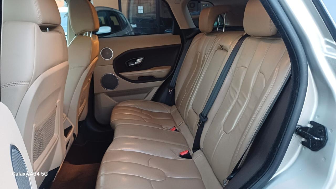 Land Rover Range Evoque 2.2 TD4 5p. Prestige