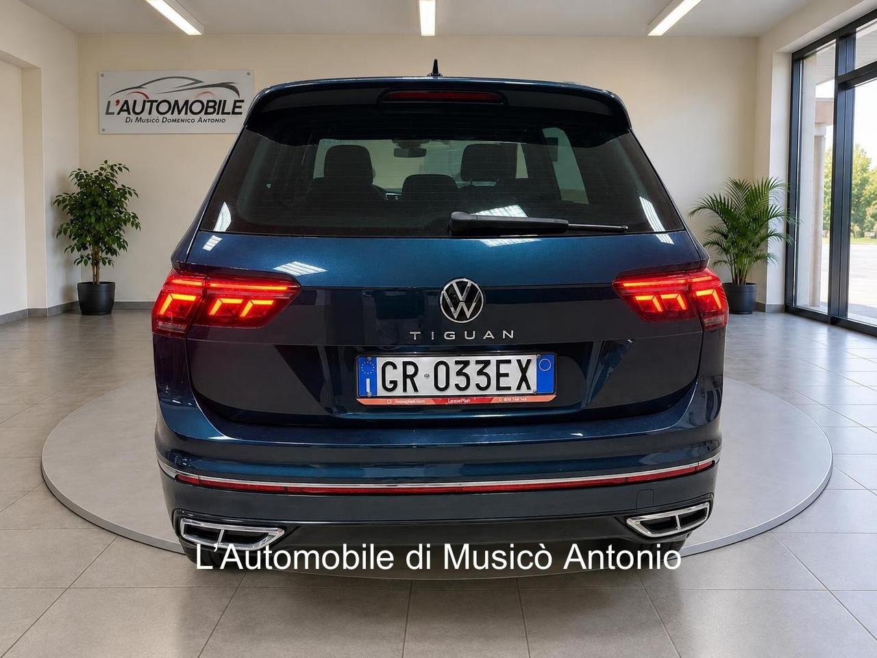 Volkswagen Tiguan 2.0 TDI 150 CV SCR DSG R-Line