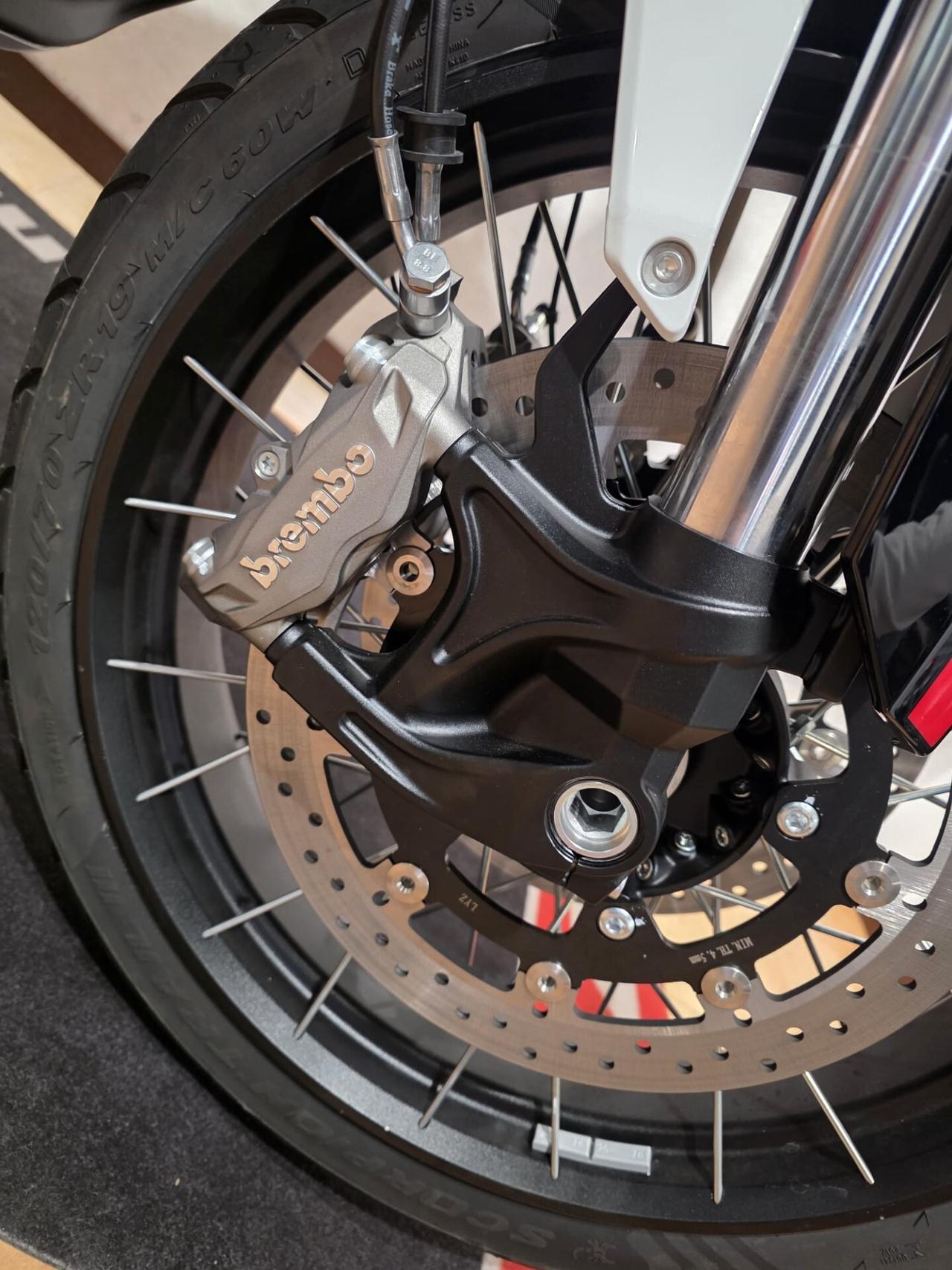 Moto Morini X-CAPE 1200