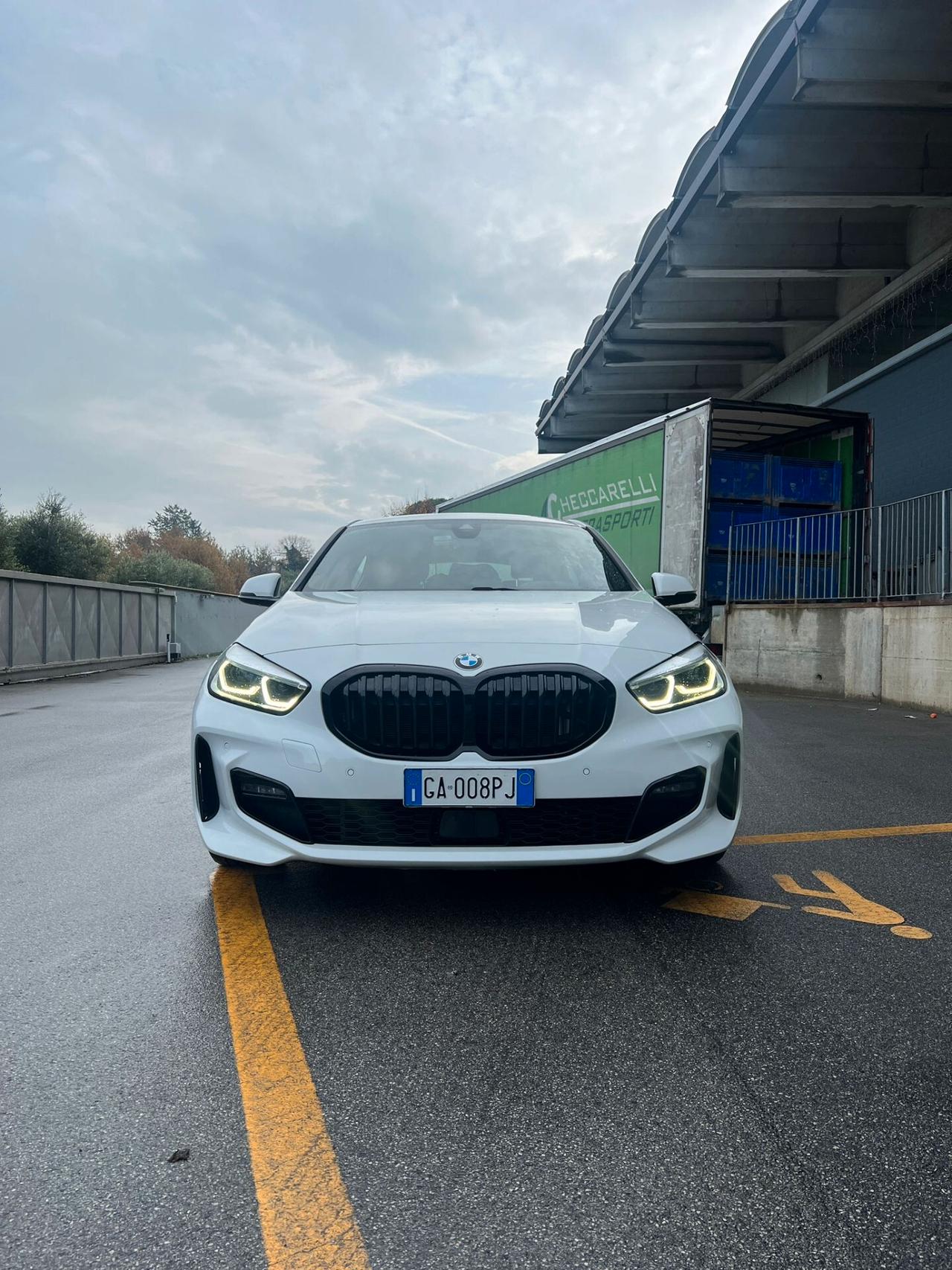 Bmw 118 118d 5p. Msport
