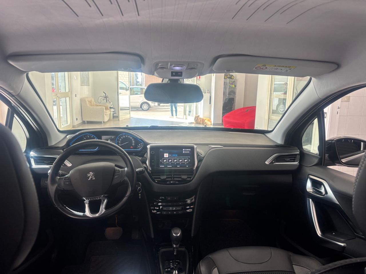 Peugeot 2008 PureTech Turbo 110 EAT6 S&S Black Matt
