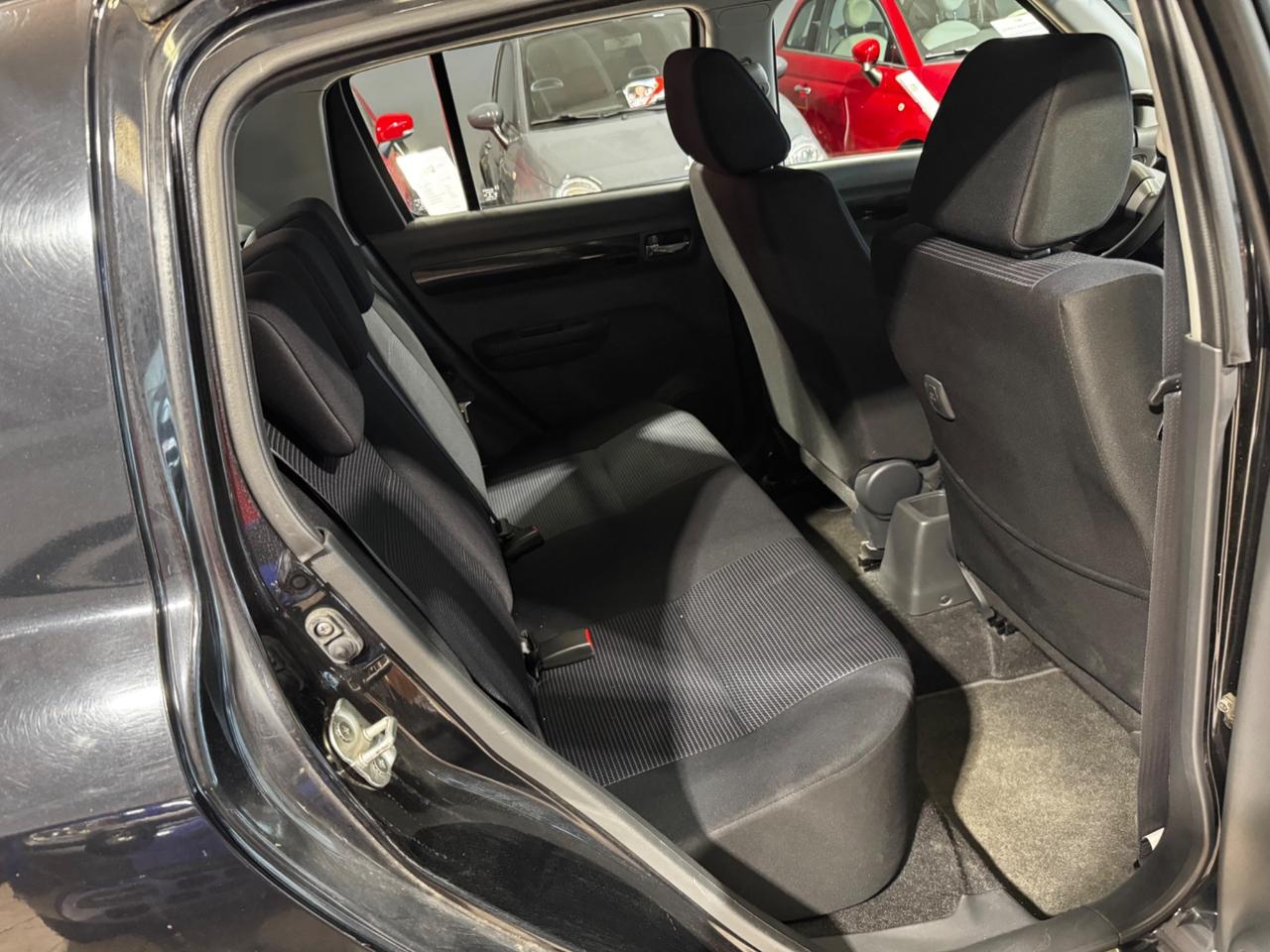 Suzuki Swift 1.3 4x4 5p. Outdoor Line GL
