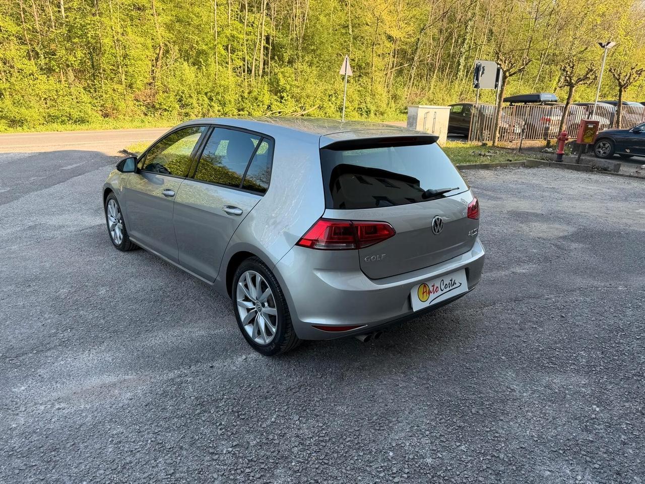 Volkswagen Golf 2.0 150CV TDI DSG 5p. Highline BMT