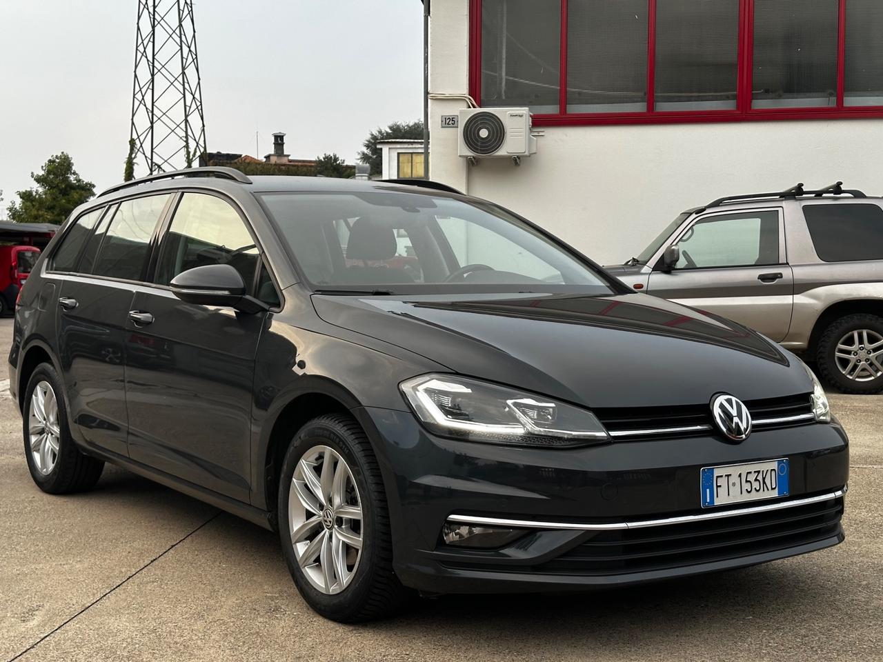 Volkswagen Golf Variant 1.0 TSI 115 CV Business BlueMotion Tech.