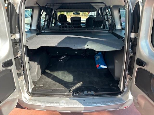Dacia Dokker 1.6 8V 85CV GPL Lauréate, UNIPROPRIETARIO, OK NEOPATENTATI!!