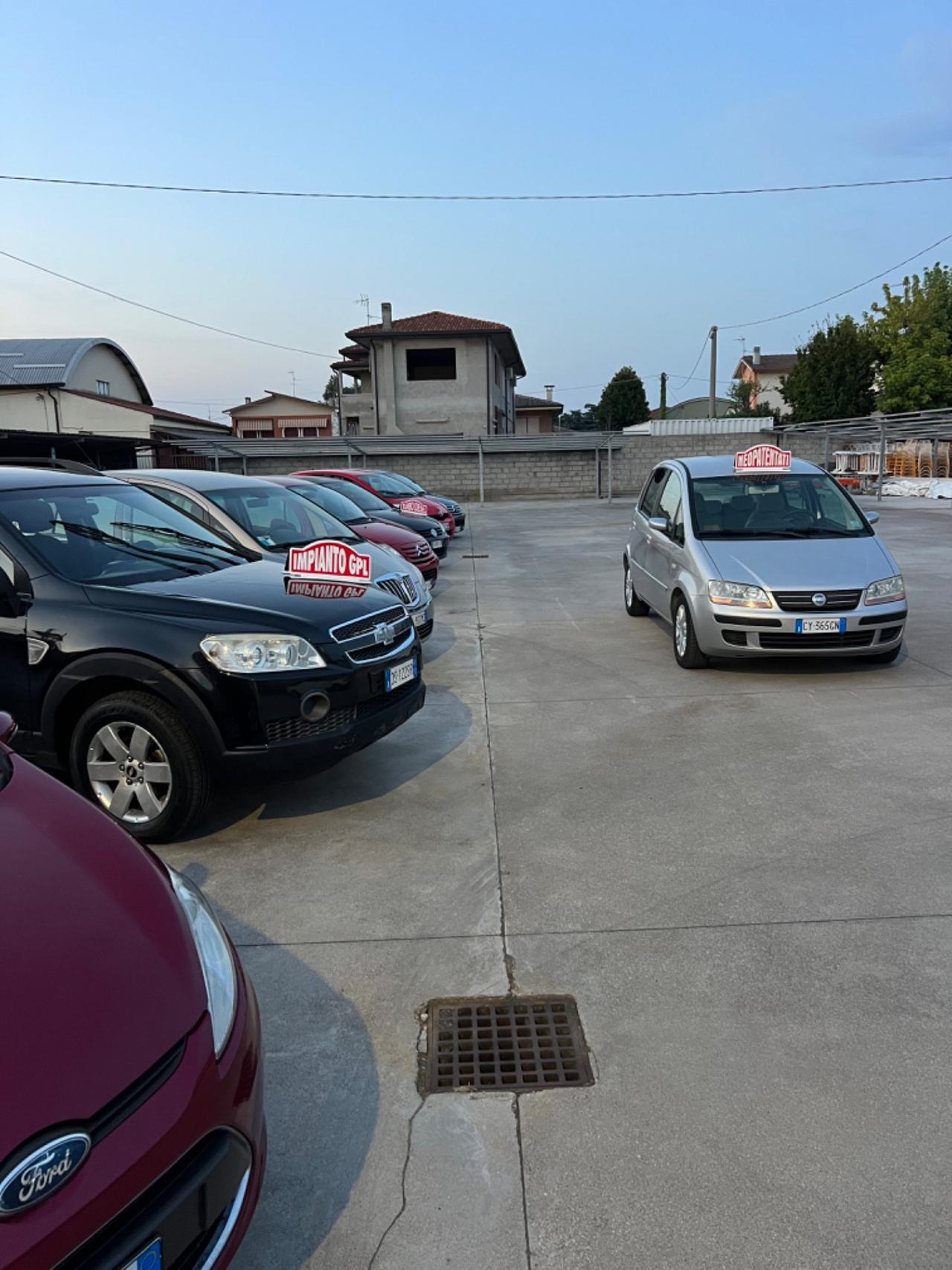 Ford Fiesta 1.4 5 porte Bz.- GPL Titanium