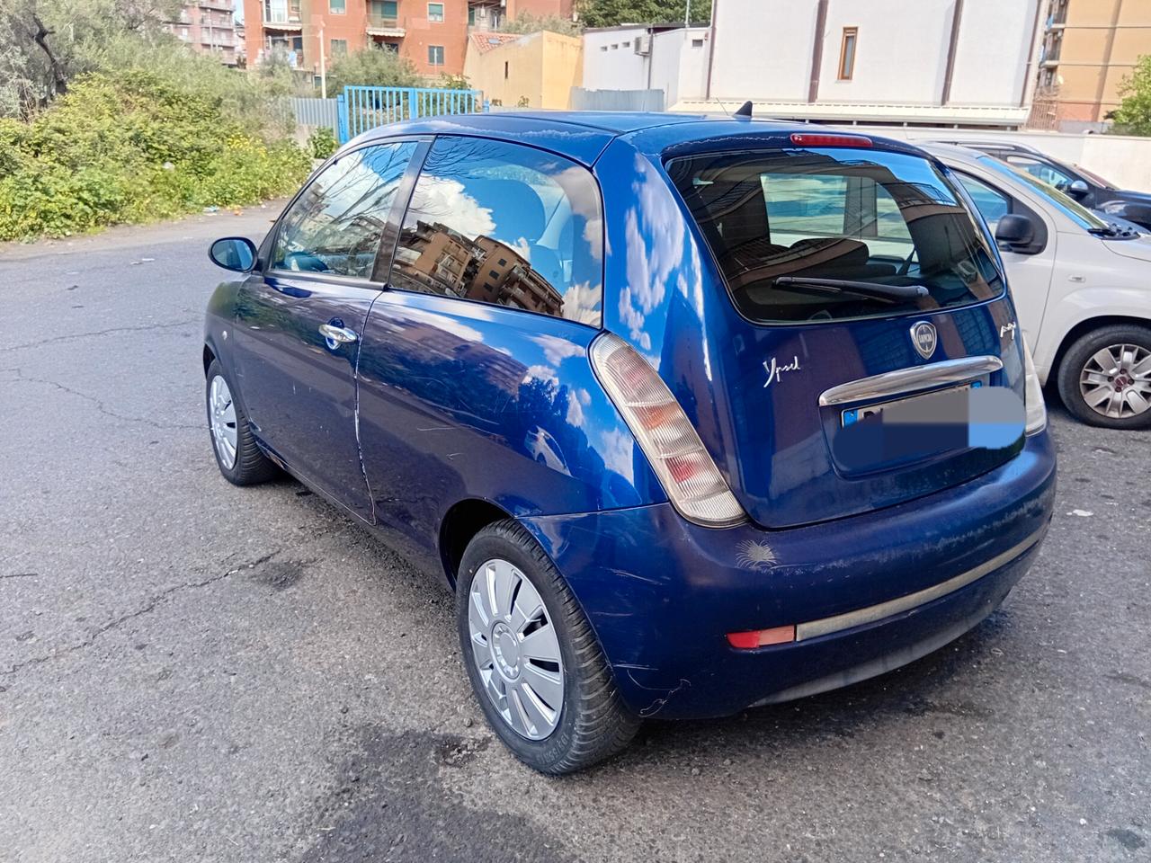 Lancia Ypsilon 1.3 MJT Diesel PER NEOPATENTATI
