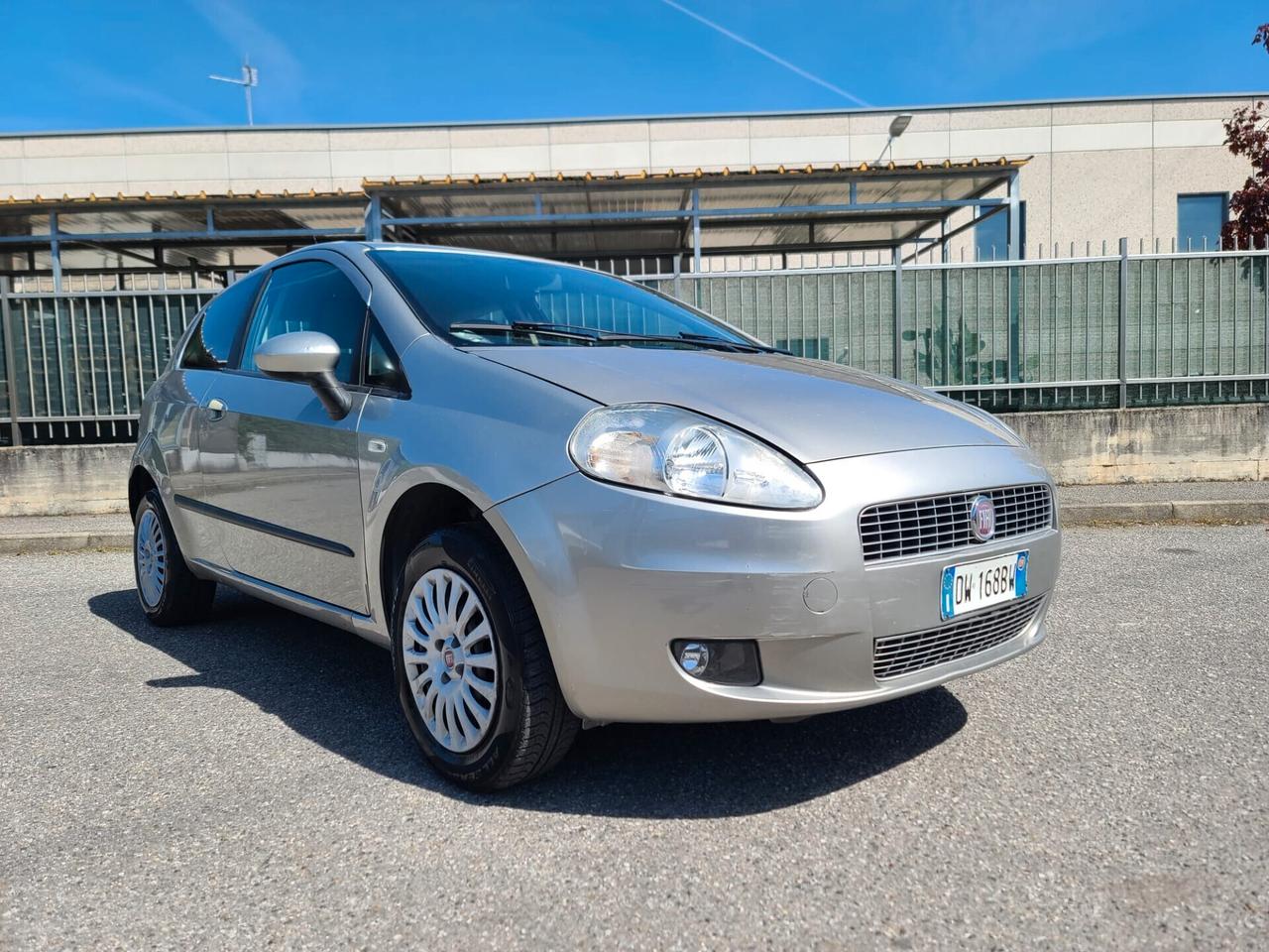 Fiat Grande Punto METANO X NEOPATENTATI