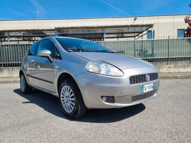 Fiat Grande Punto METANO X NEOPATENTATI