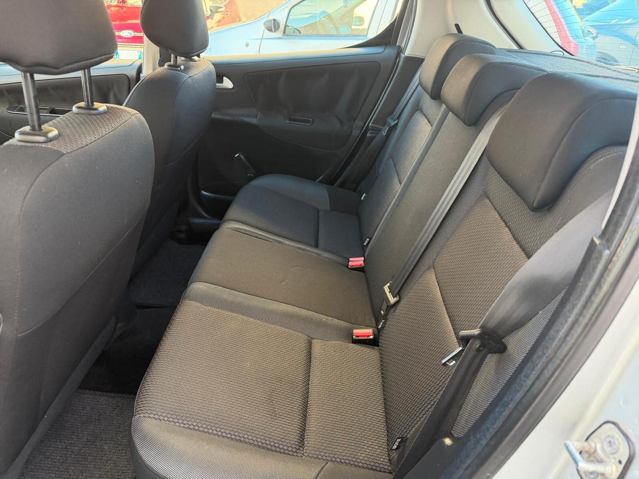 Peugeot 207 1.4 8V 75CV 5p. Energie Sport ECO GPL-10/2009