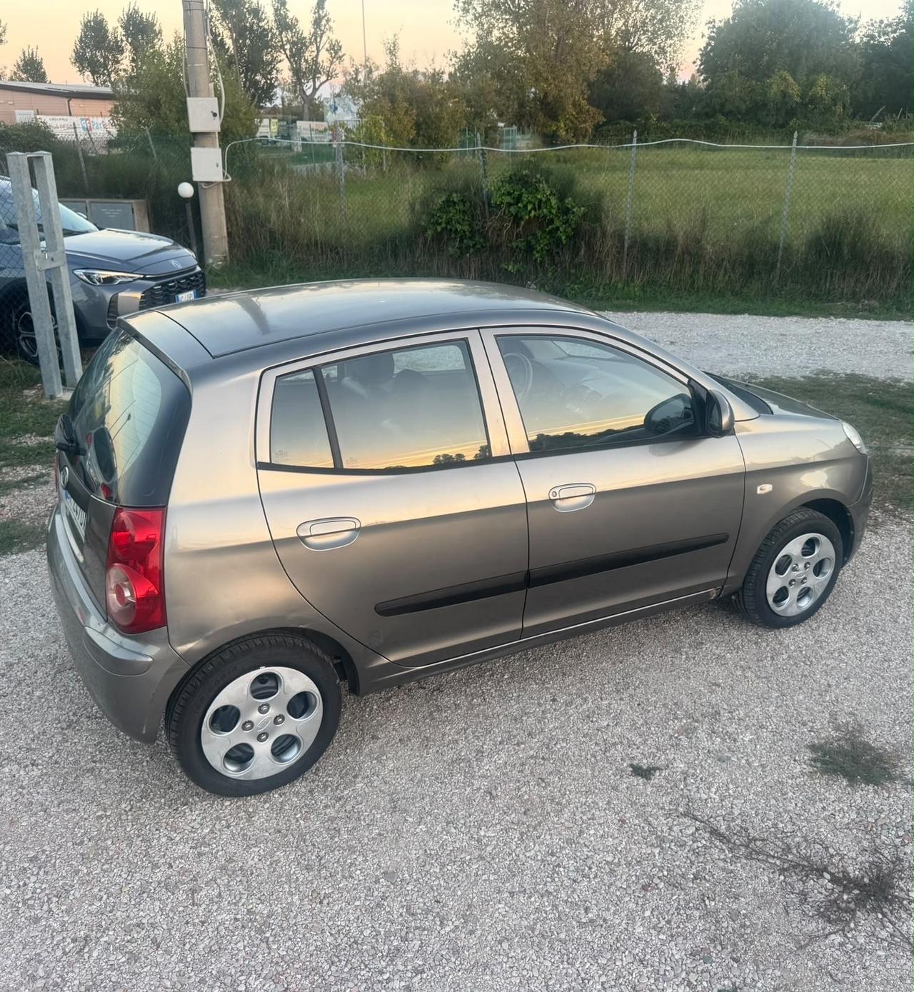 Kia Picanto 1.0 12V Life Bi-Fuel