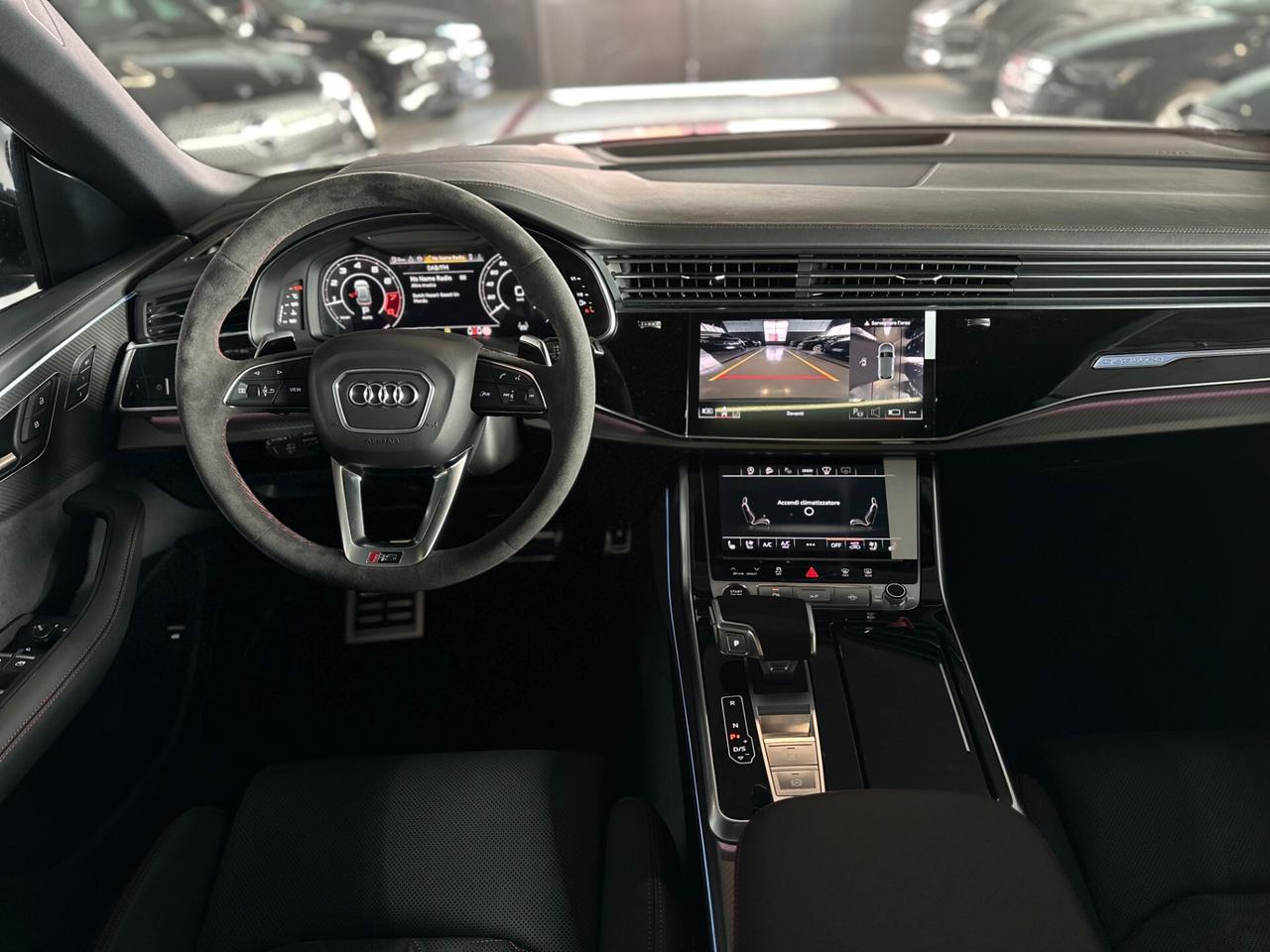 Audi Q8 RS SUV performance 471 kW tiptronic
