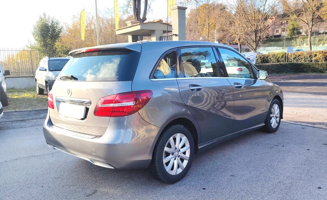 Mercedes-benz B 180 d Automatic Premium