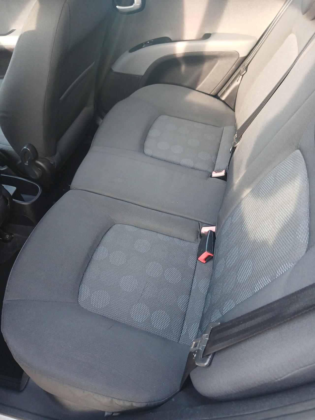 Hyundai i10 1.1 12V