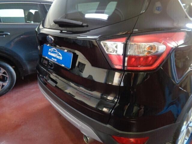 Ford Kuga 2.0 TDCI 150 CV S&S 4WD Titanium