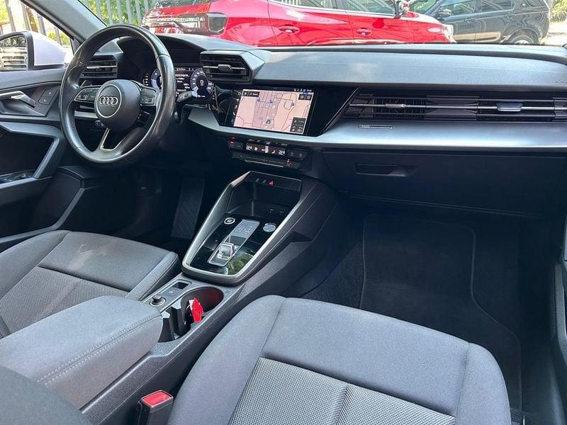Audi A3 IV 2020 Sportback Sportback 30 2.0 TDI Business S tronic