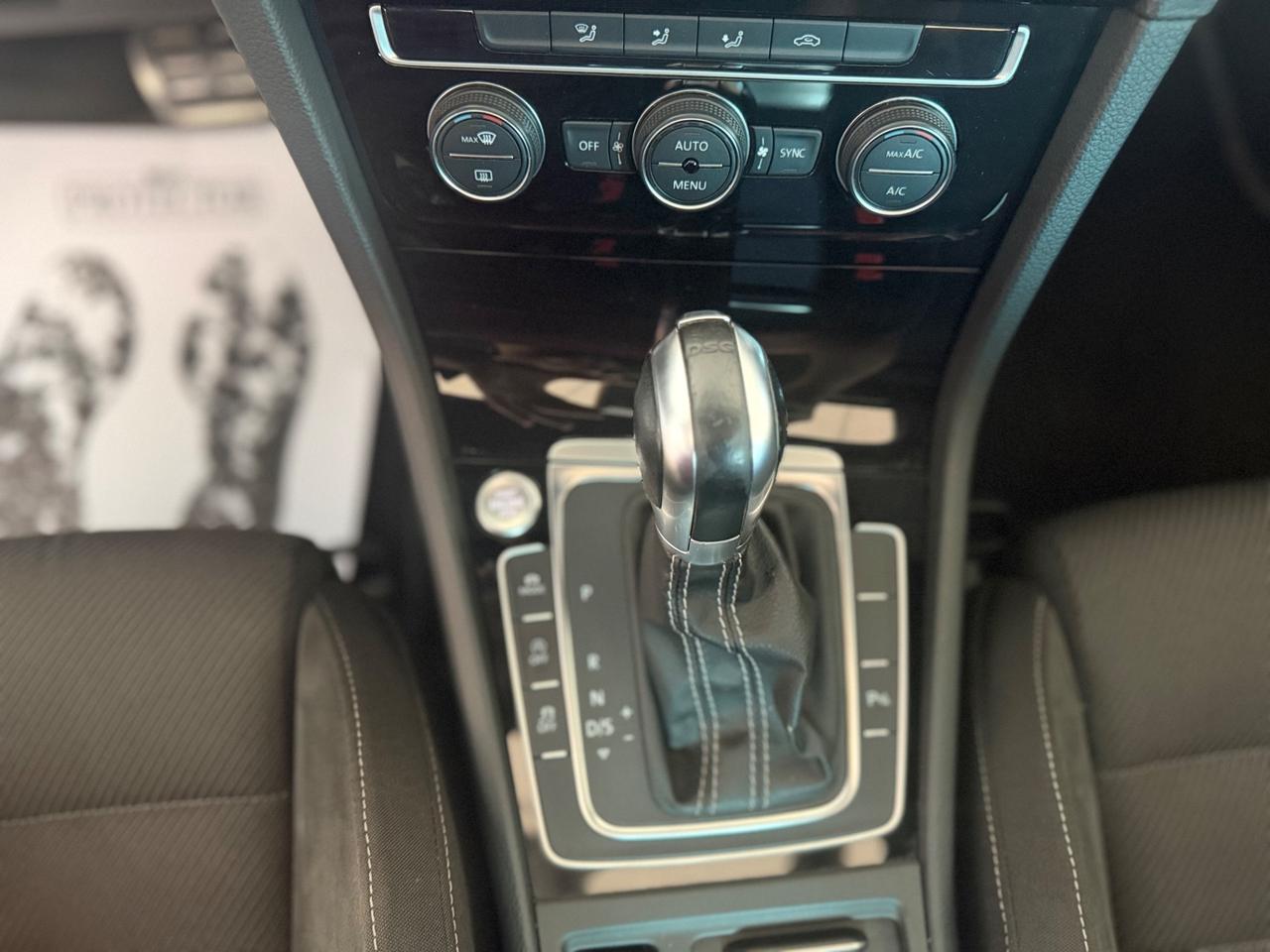 Volkswagen Golf R 2.0 TSI DSG 4MOTION 5p. BMT