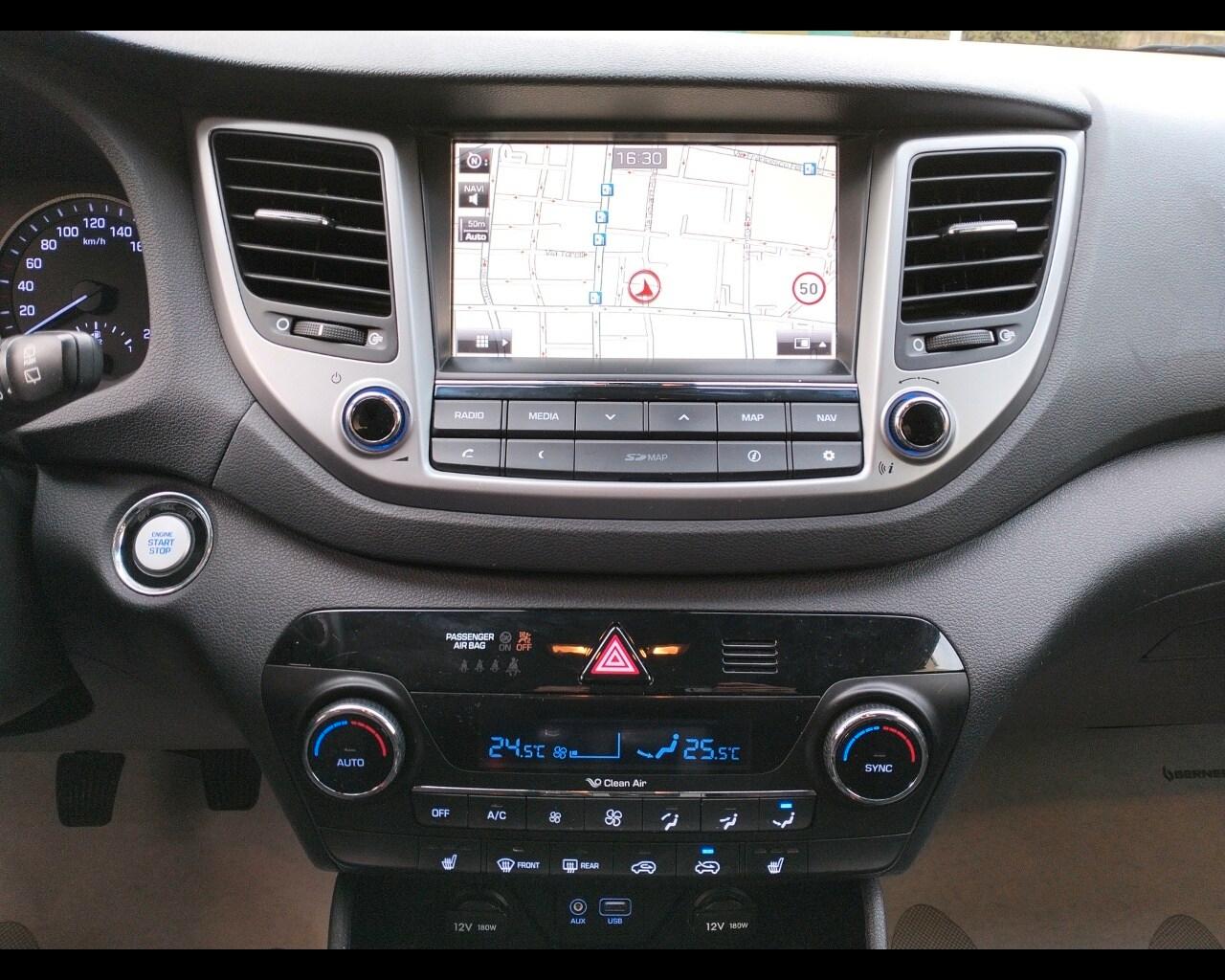 HYUNDAI Tucson 2ª serie Tucson 1.7 CRDi XPossible