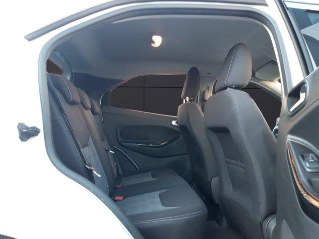 FORD Ka+ 1.2 Ti-VCT 85CV Black & White - White