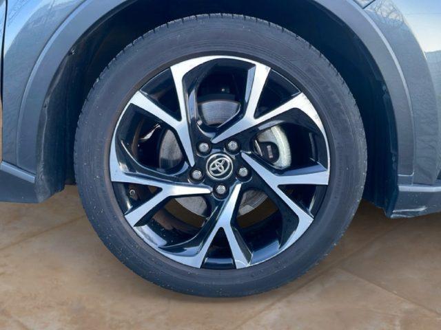 TOYOTA C-HR 2.0 Hybrid E-CVT Trend