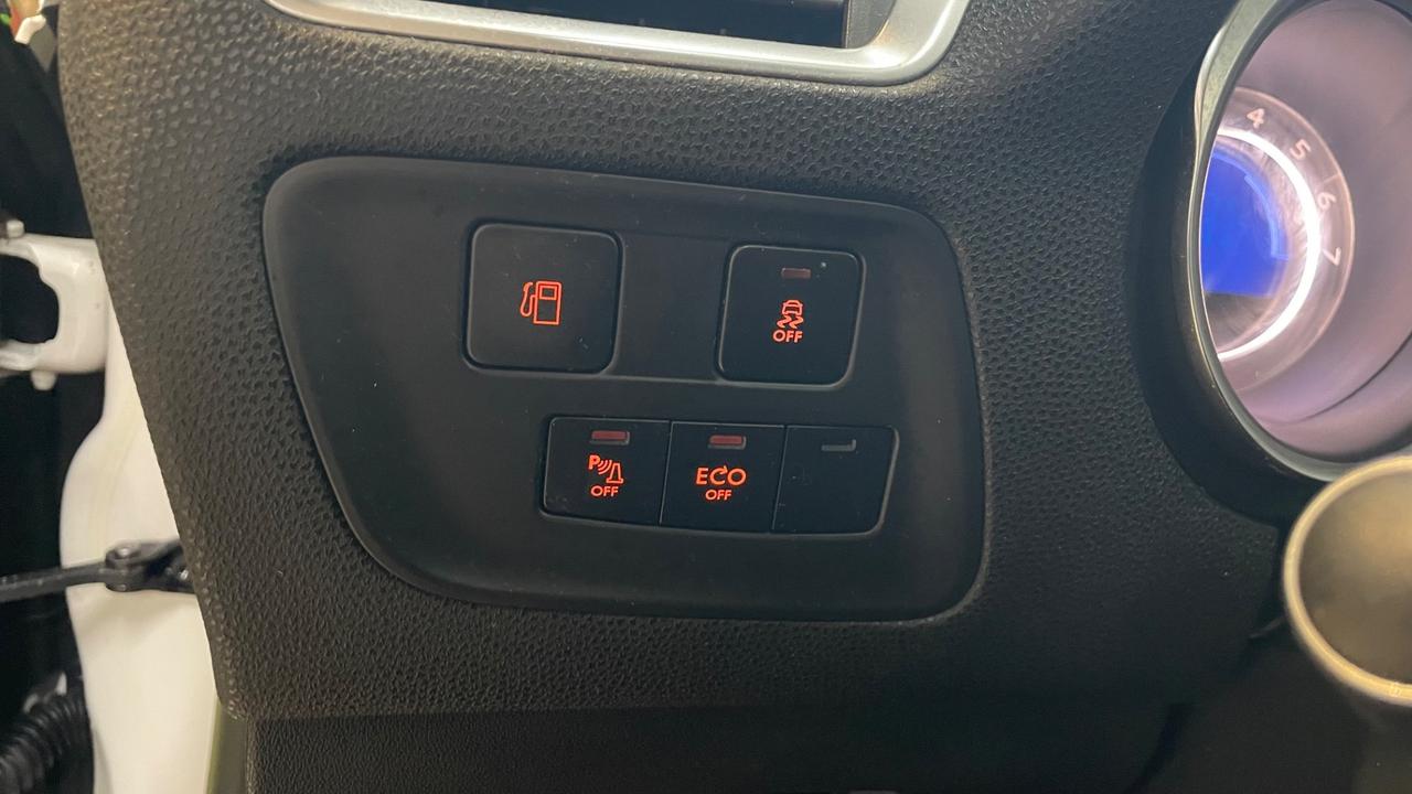 Ds DS4 4 BlueHDi 120 S&S So Chic