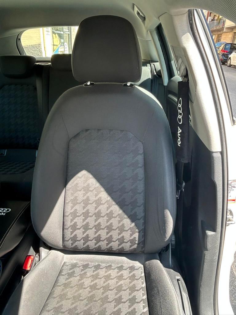 Audi A3 SPB 1.6 TDI clean diesel S tronic Ambition