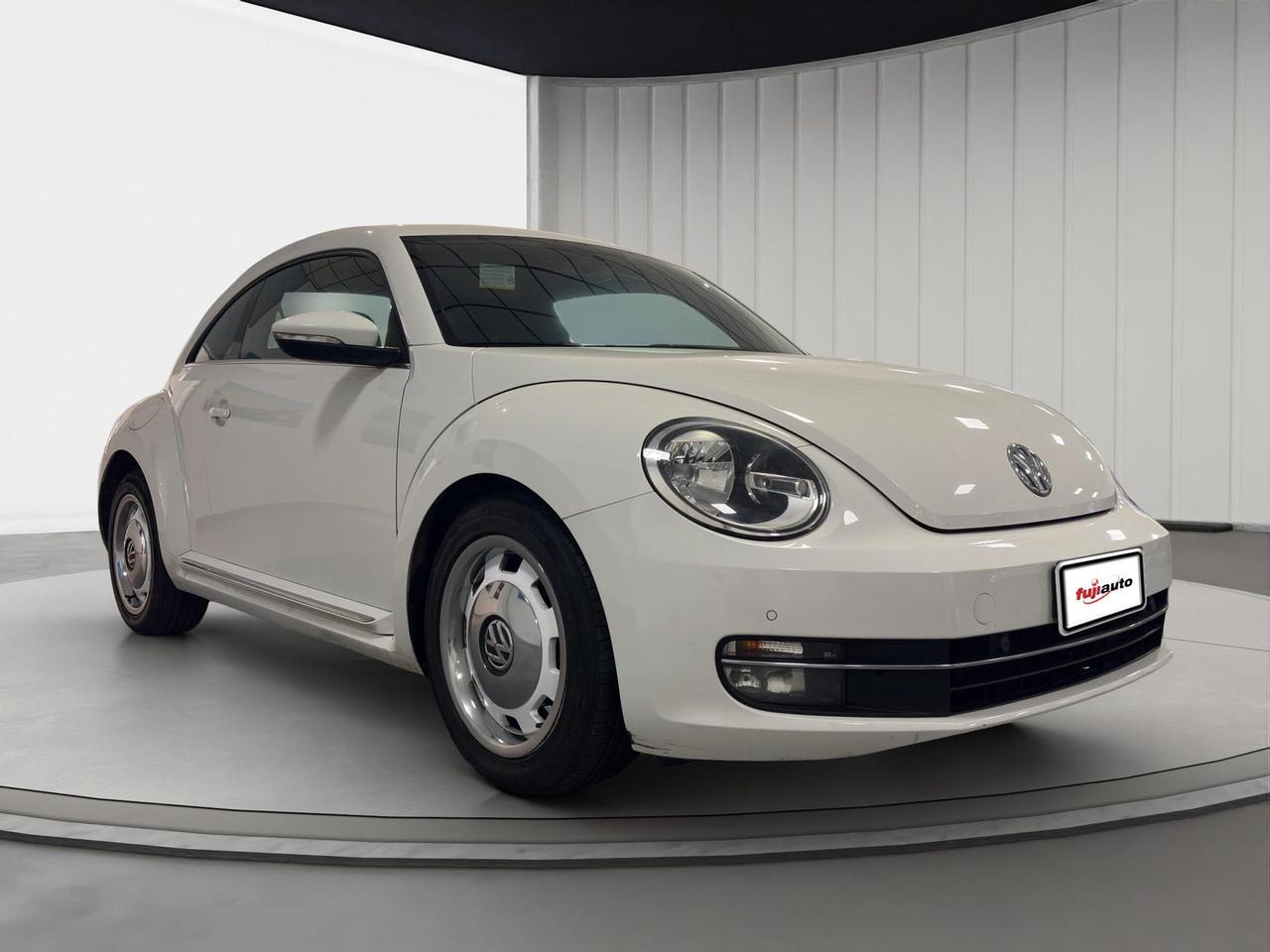 Volkswagen Maggiolino 1.6 tdi Design 105cv