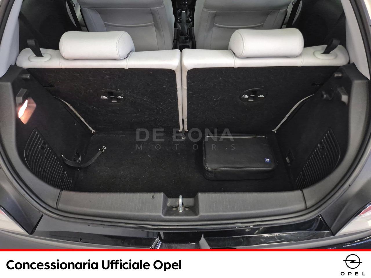 Opel Adam 1.4 glam gpl-tech 87cv e6