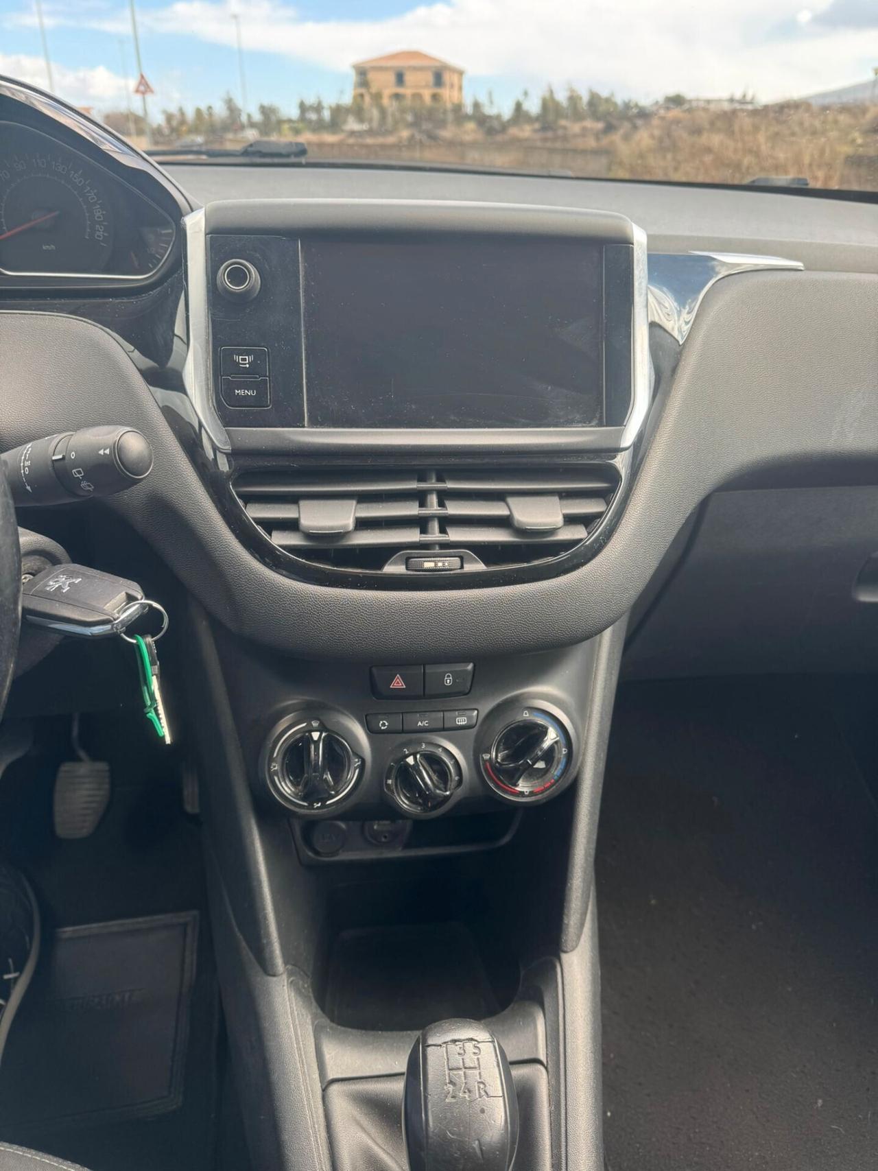 Peugeot 208 1.2 VTi 82 CV 5 porte Allure